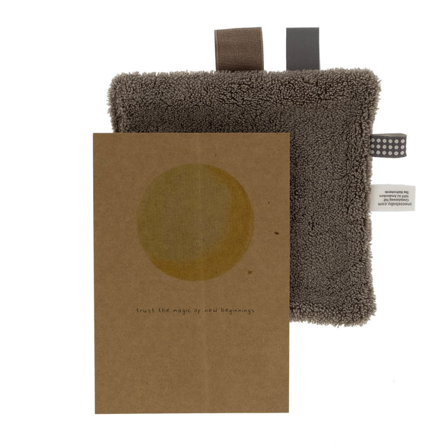 Snoozebaby Giftset Knuffeldoekje en Geboortekaartje Warm Brown